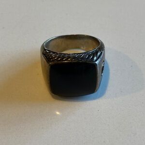 David Yurman Men’s Onyx Signet Ring